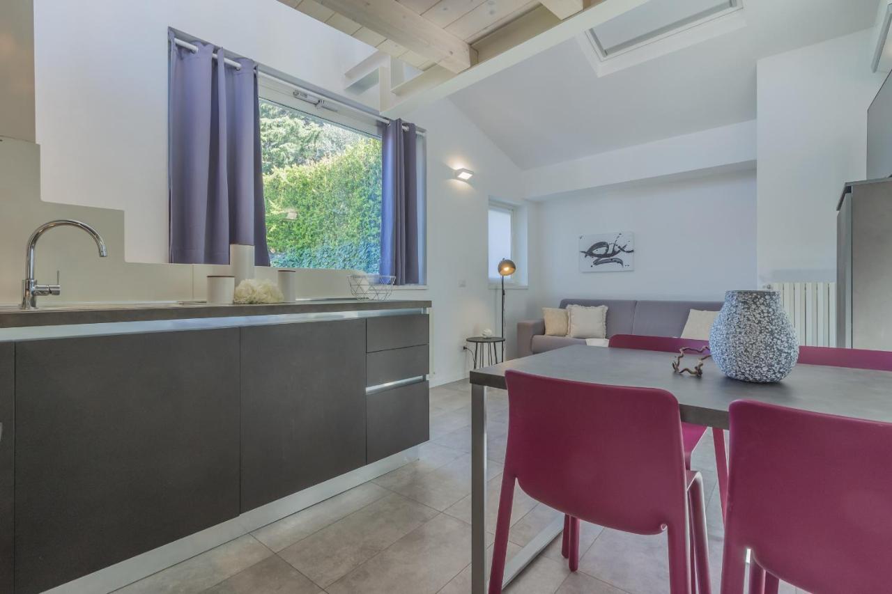 Apartmán La Terrazza Di Marta Varenna Exteriér fotografie